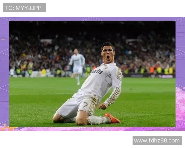 足坛巨星风采全纪录纵览世界足球传奇与辉煌瞬间